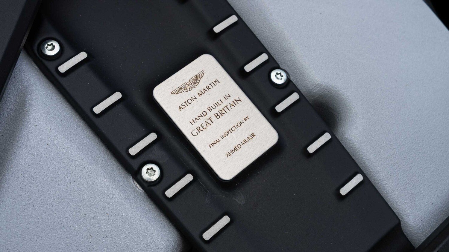 Used Aston Martin DBS 2022 for sale - 78089562: Photo 35