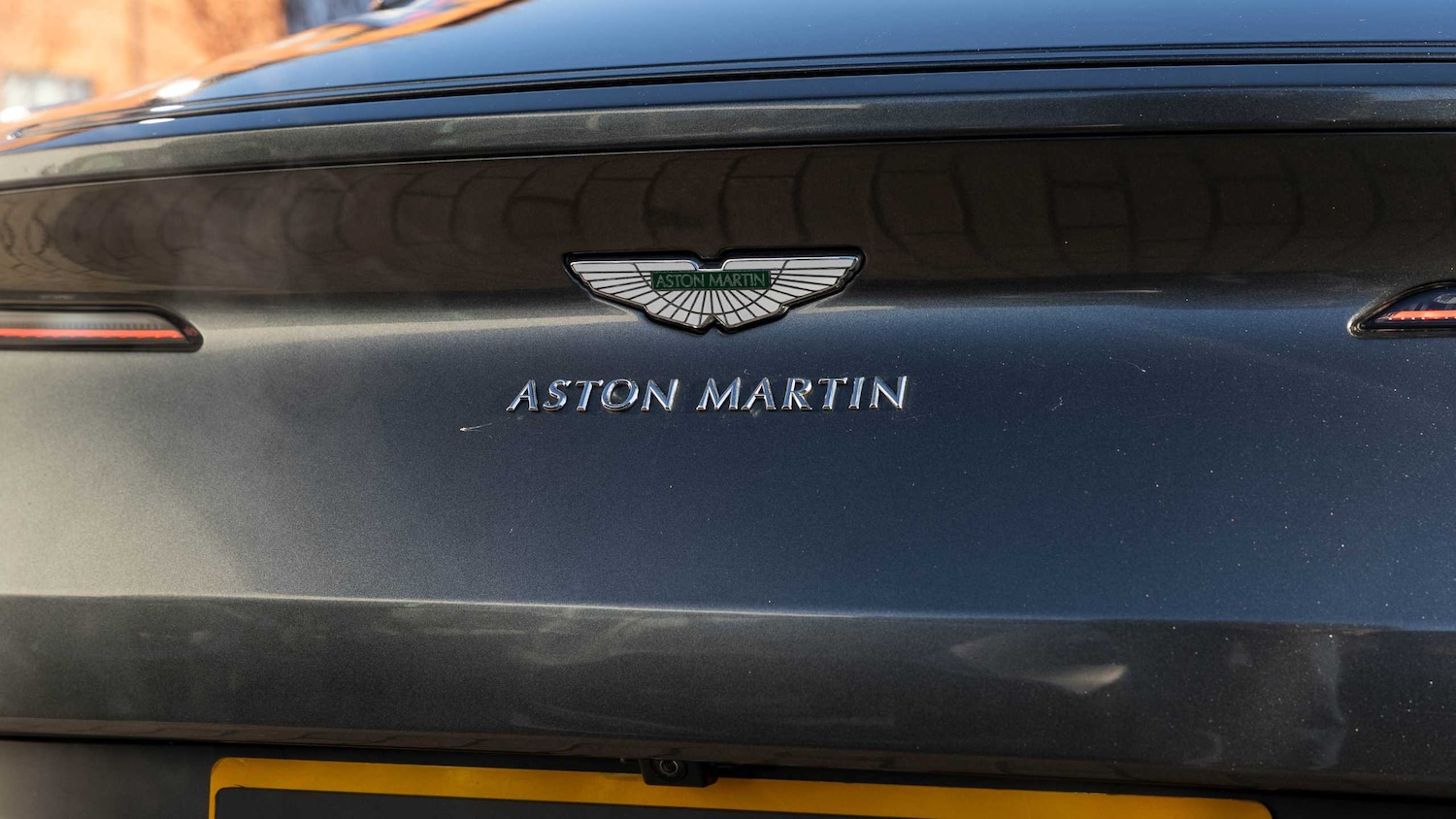 Used Aston Martin DB11 2019 for sale - 76842825: Photo 20