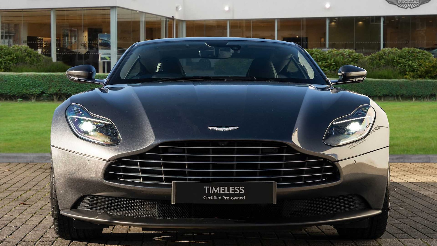 Used Aston Martin DB11 2019 for sale - 76842825: Photo 7