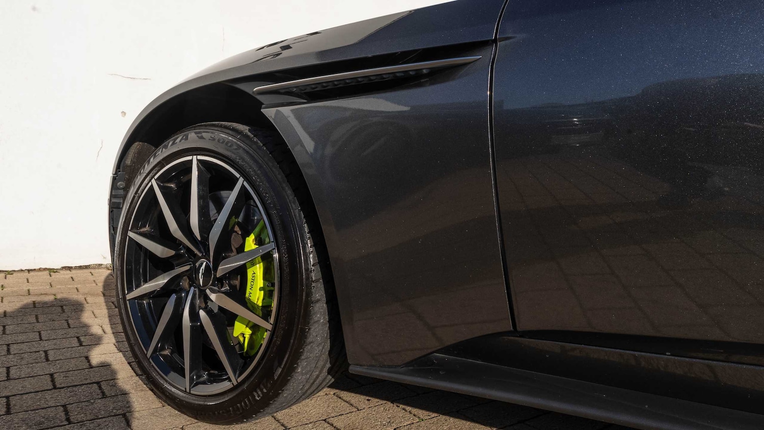 Used Aston Martin DB11 2019 for sale - 76842825: Photo 9