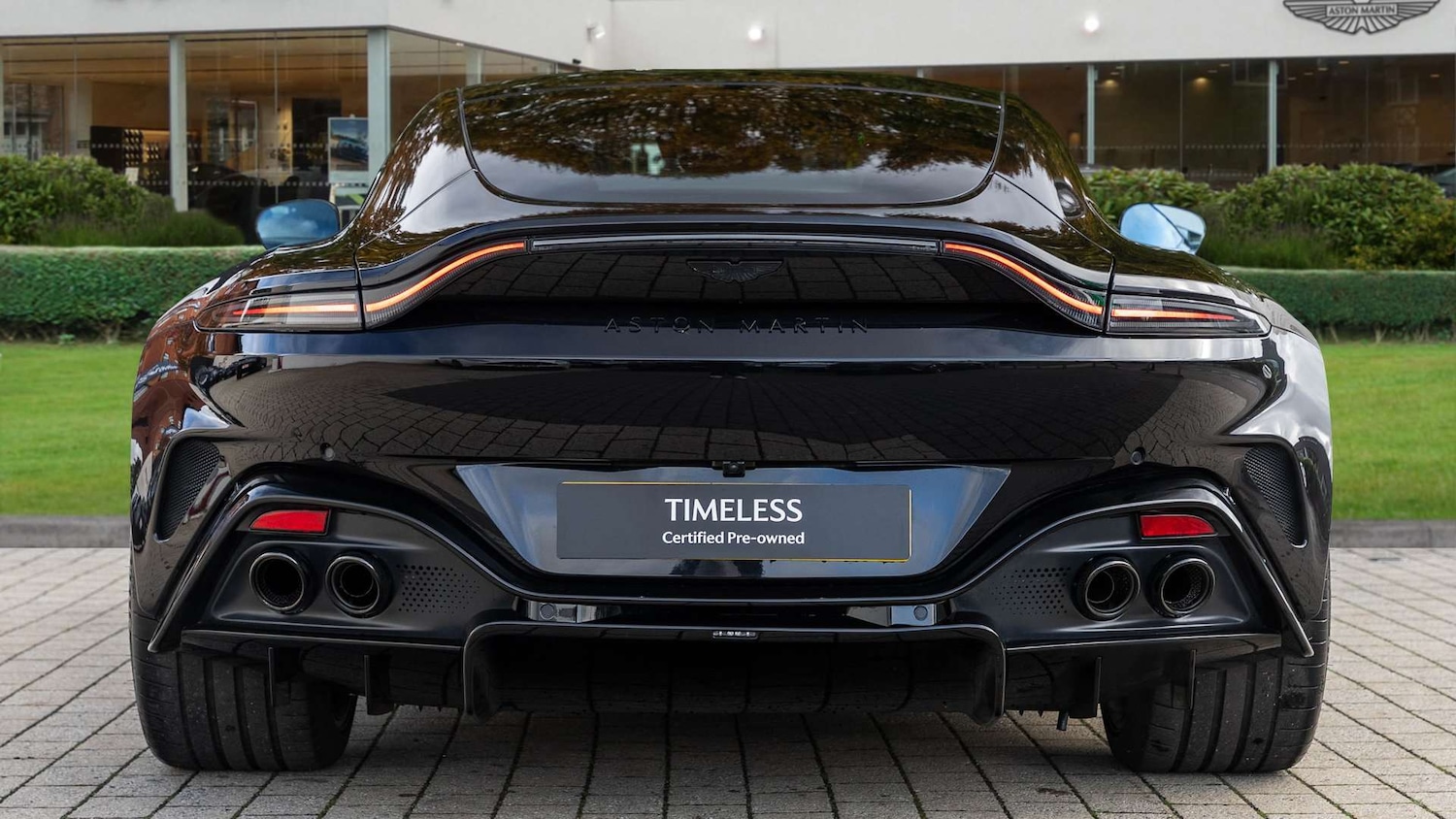 Used Aston Martin Vantage 2025 for sale - 76390607: Photo 14