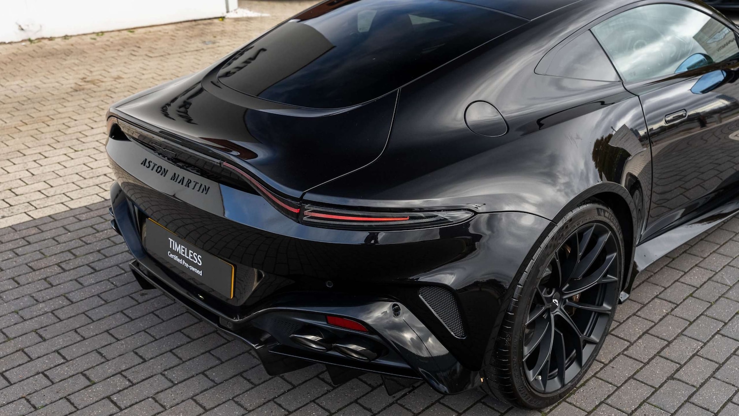 Used Aston Martin Vantage 2025 for sale - 76390607: Photo 22