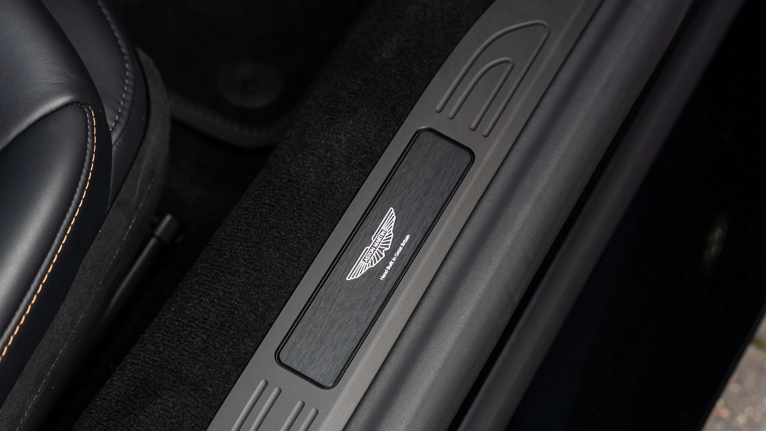 Used Aston Martin Vantage 2025 for sale - 76390607: Photo 32