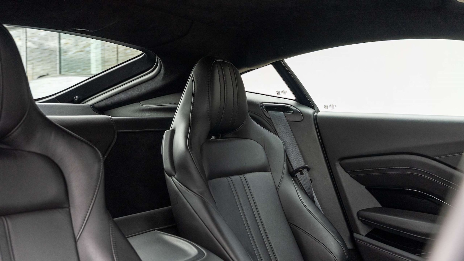 Used Aston Martin Vantage 2019 for sale - 76156078: Photo 12