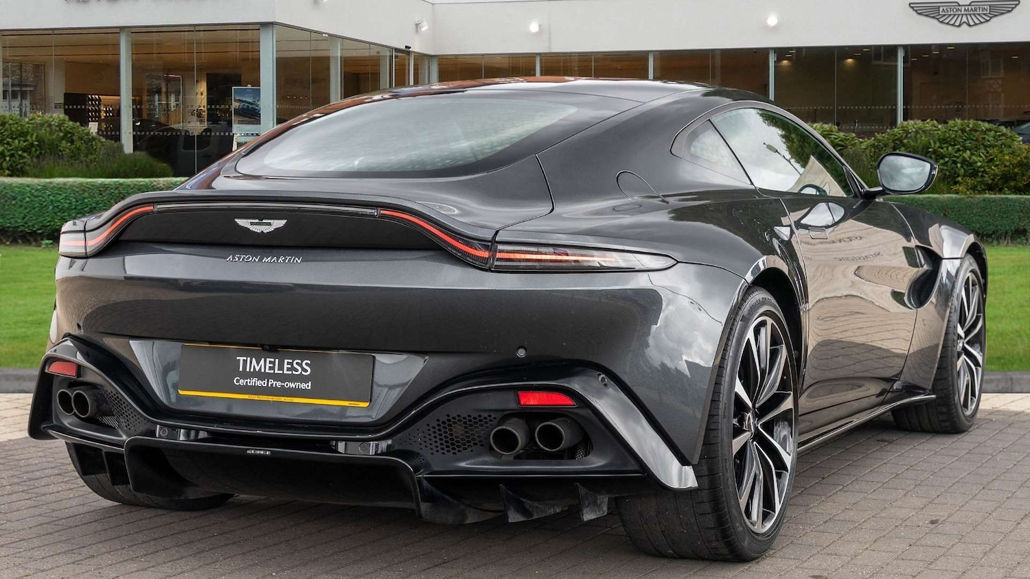 Used Aston Martin Vantage 2019 for sale - 76156078: Photo 15