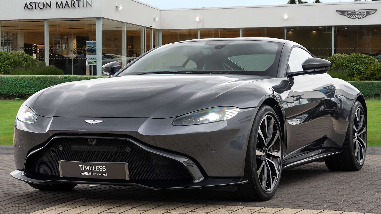 Used Aston Martin Vantage 2019 for sale - 76156078: Photo 16