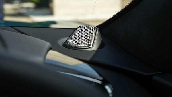 Used Aston Martin Vantage 2025 for sale - 75523113: Photo 24