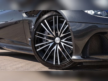 Used Aston Martin DBS 2021 for sale - 76034753: Photo