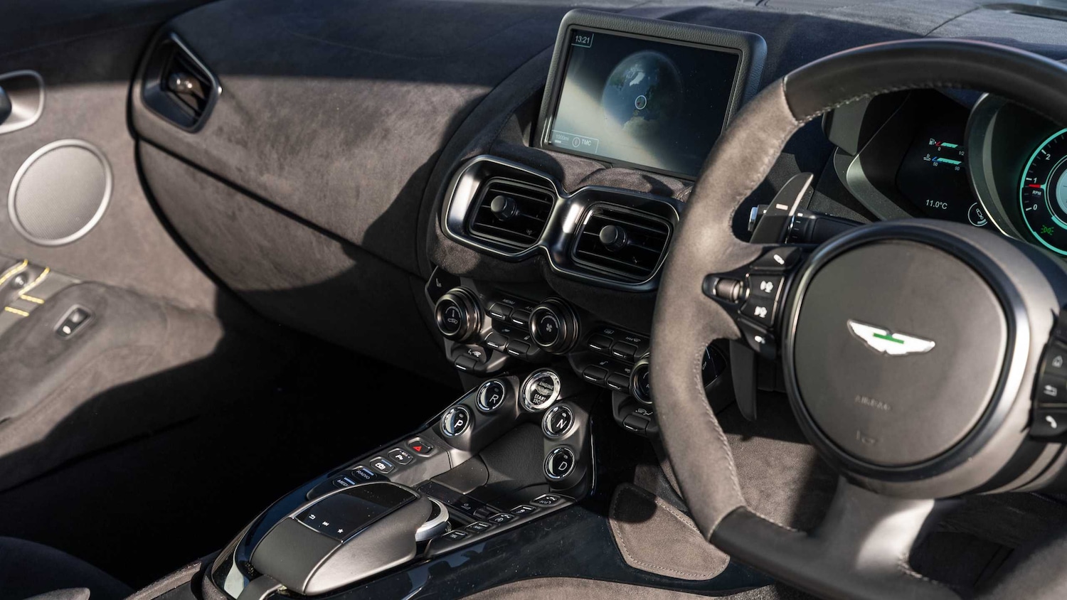 Used Aston Martin Vantage 2021 for sale - 76955135: Photo 10