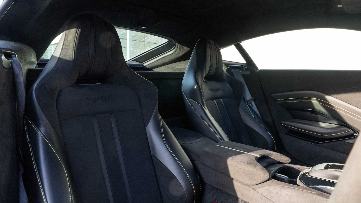 Used Aston Martin Vantage 2021 for sale - 76955135: Photo 12