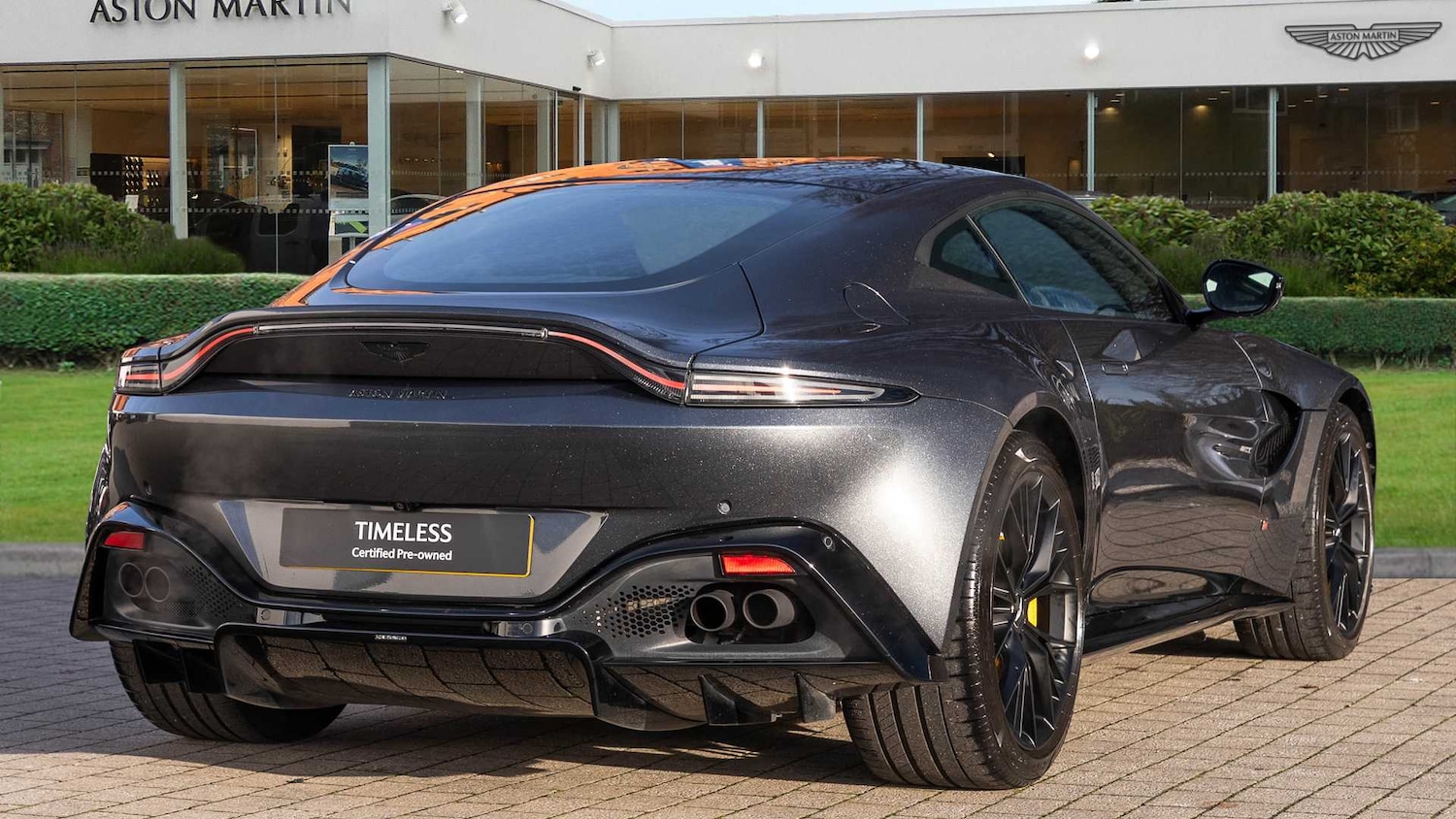 Used Aston Martin Vantage 2021 for sale - 76955135: Photo 16