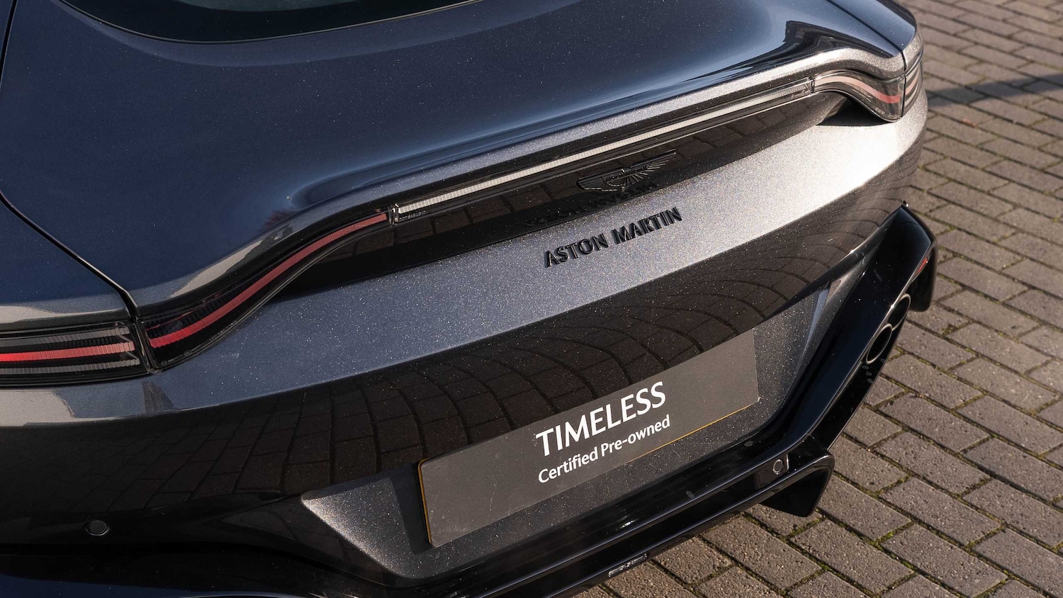 Used Aston Martin Vantage 2021 for sale - 76955135: Photo 8