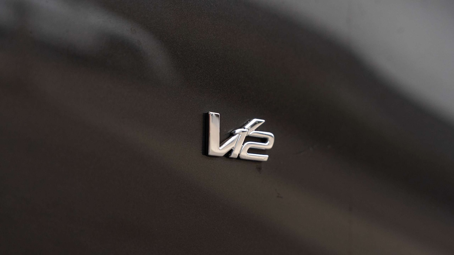 Used Aston Martin DB11 2017 for sale - 76475770: Photo 22