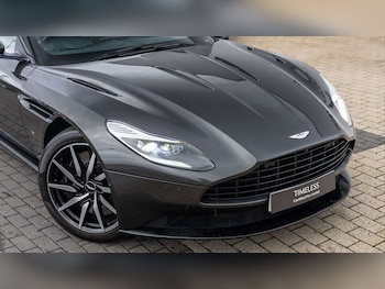 Used Aston Martin DB11 2017 for sale - 76475770: Photo