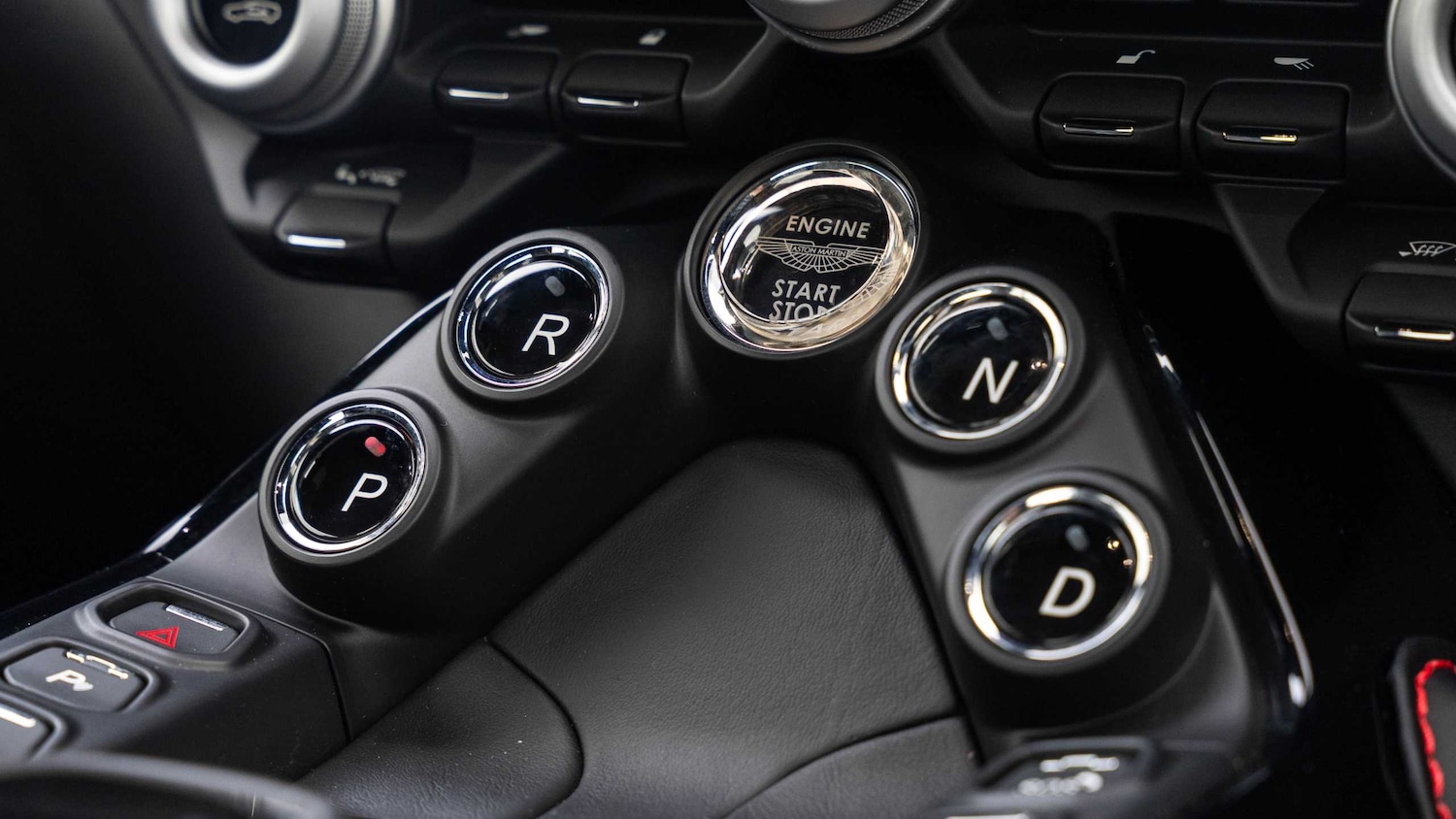 Used Aston Martin Vantage 2019 for sale - 77443536: Photo 22