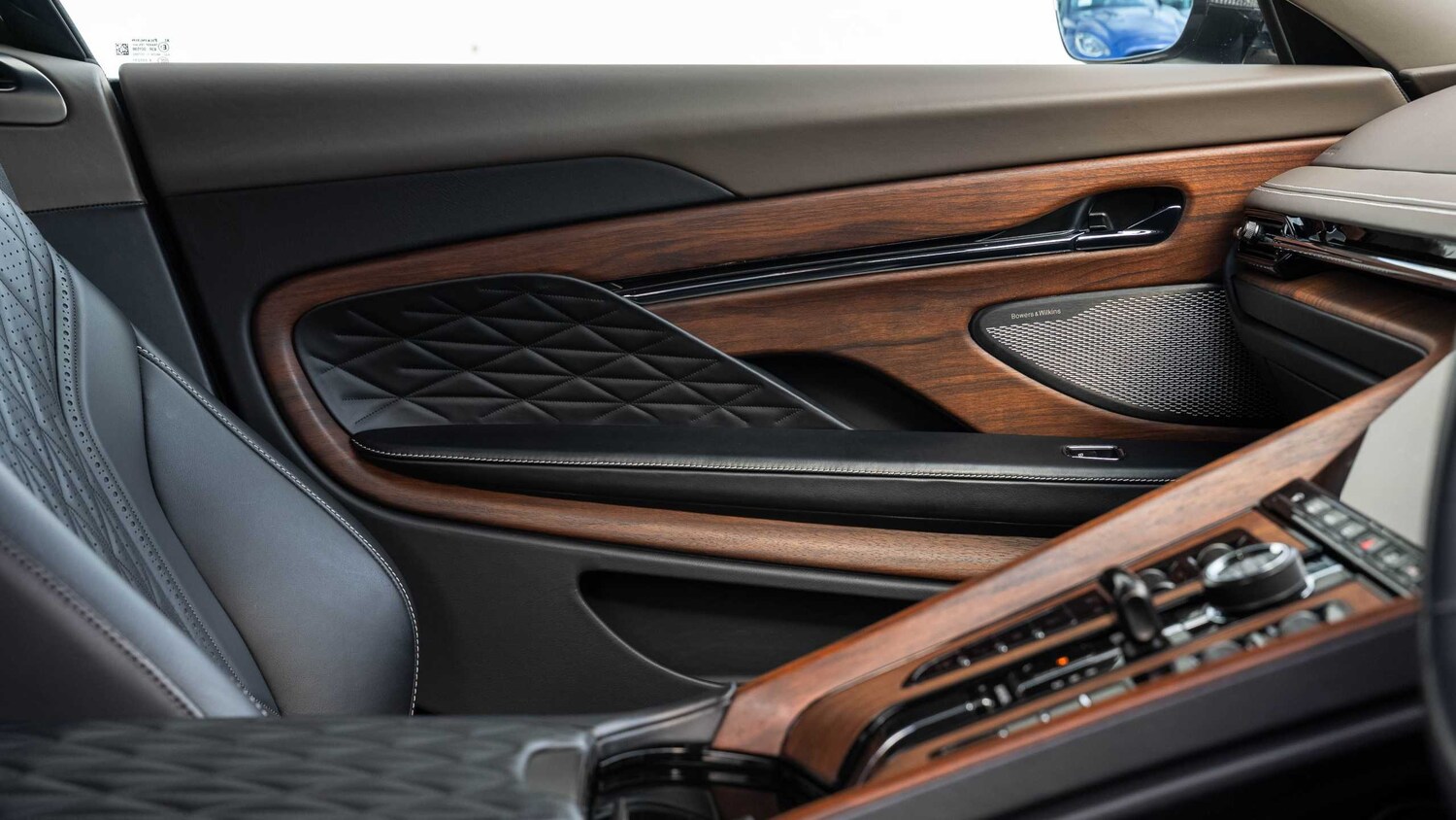 Used Aston Martin V8 2023 for sale - 77540704: Photo 22