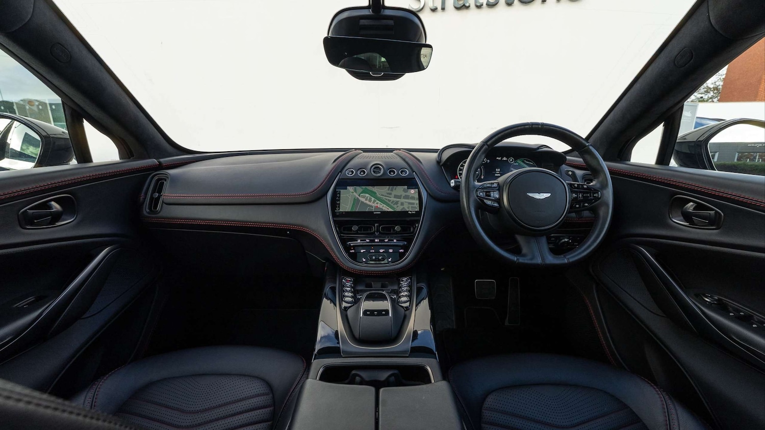 Used Aston Martin DBX 2021 for sale - 77000239: Photo 11