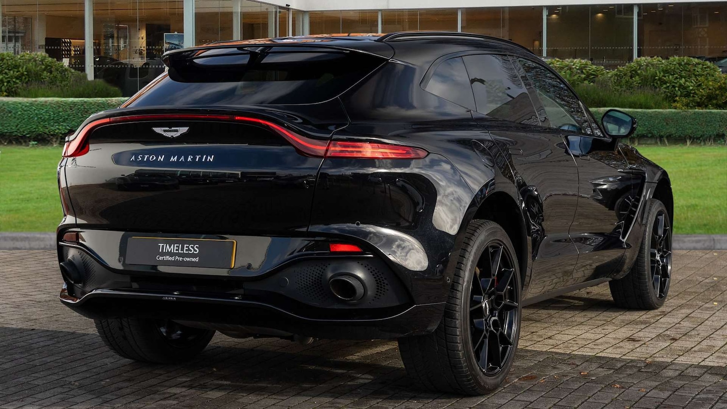 Used Aston Martin DBX 2021 for sale - 77000239: Photo 16