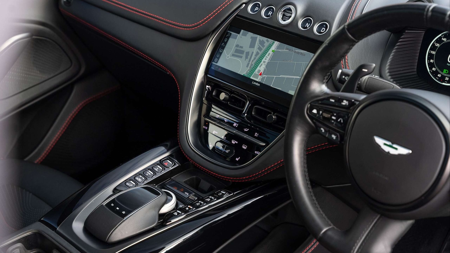 Used Aston Martin DBX 2021 for sale - 77000239: Photo 18