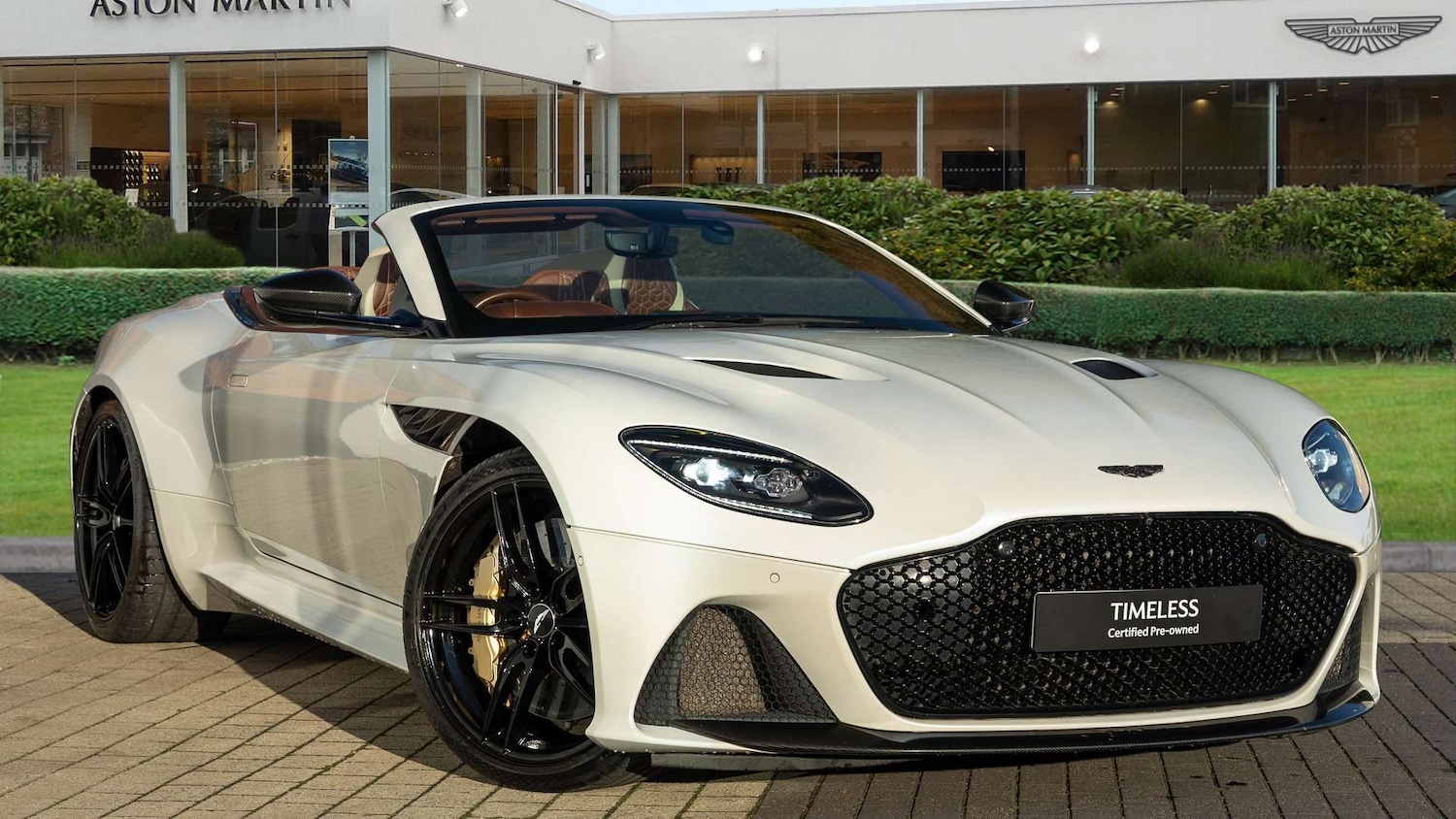 Used Aston Martin DBS 2019 for sale - 76218375: Photo 1