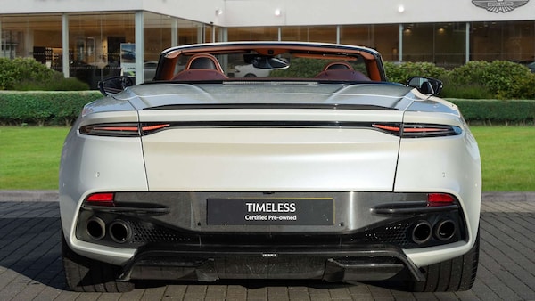 Used Aston Martin DBS 2019 for sale - 76218375: Photo 13