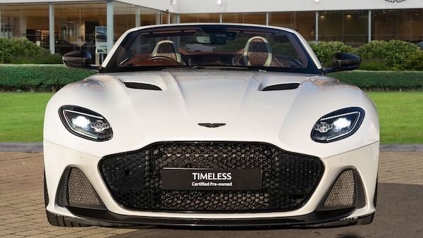 Used Aston Martin DBS 2019 for sale - 76218375: Photo 7