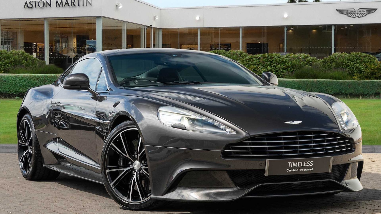 Used Aston Martin Vanquish 2013 for sale - 76351577: Photo 1