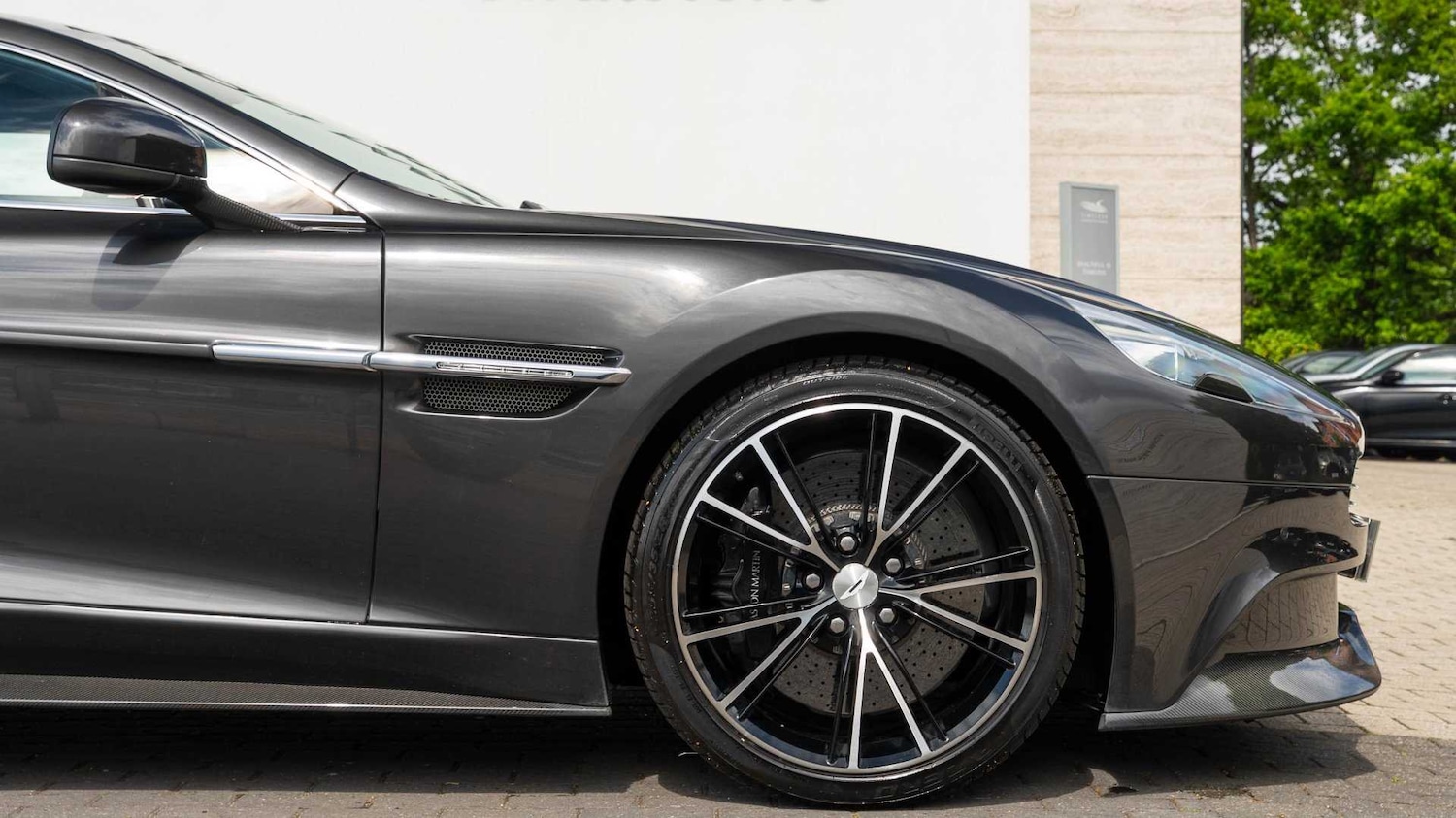 Used Aston Martin Vanquish 2013 for sale - 76351577: Photo 18