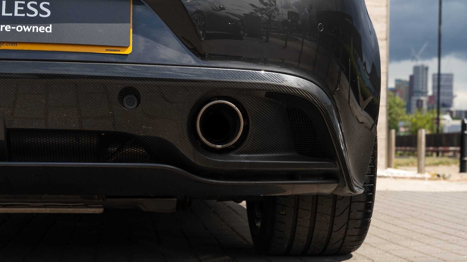 Used Aston Martin Vanquish 2013 for sale - 76351577: Photo 25