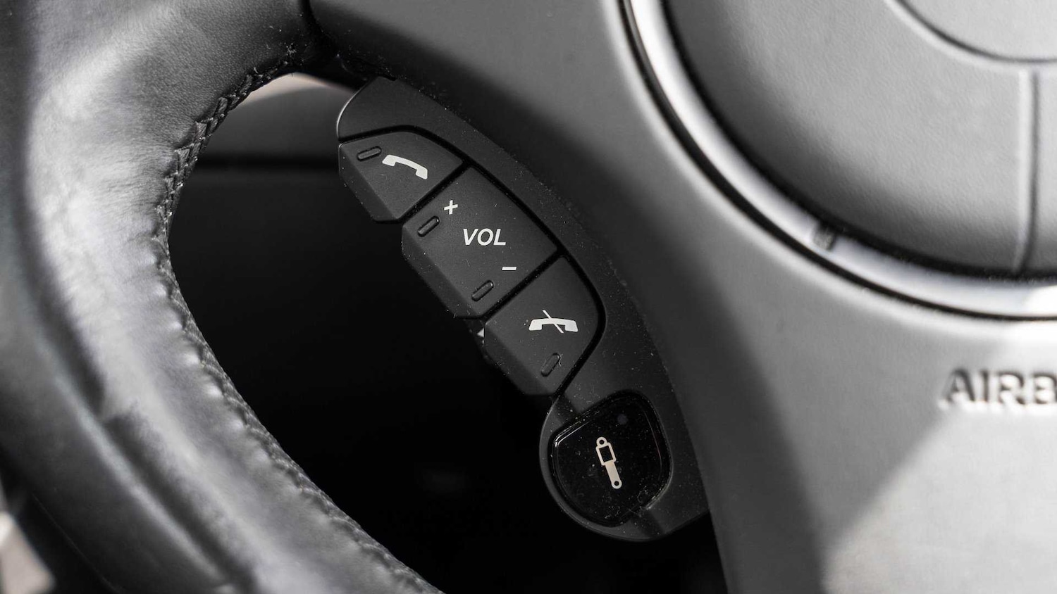 Used Aston Martin Vanquish 2013 for sale - 76351577: Photo 29