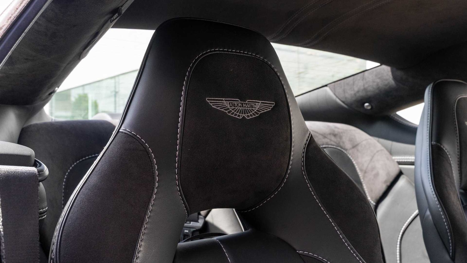 Used Aston Martin Vanquish 2013 for sale - 76351577: Photo 5