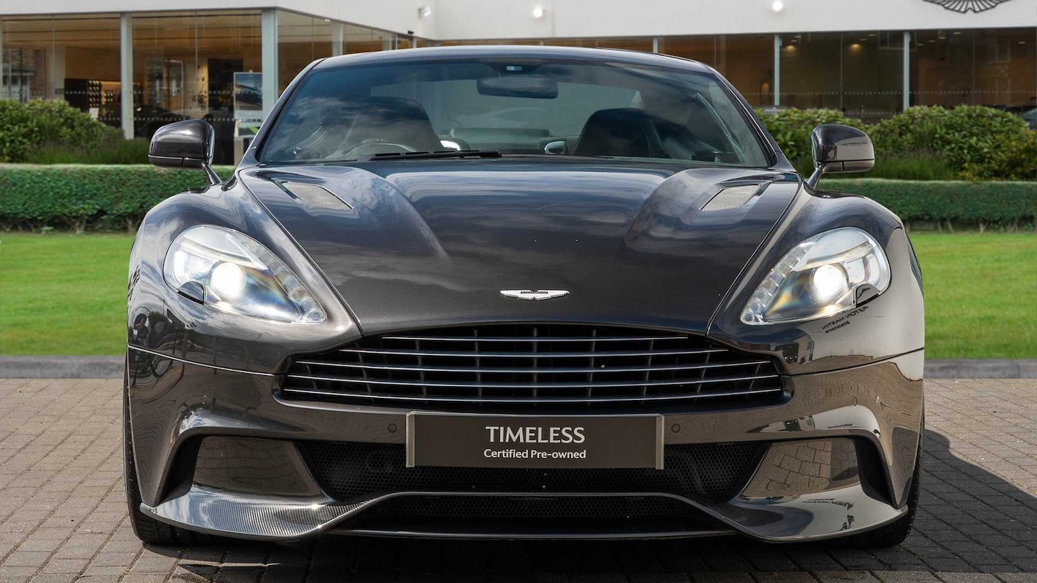 Used Aston Martin Vanquish 2013 for sale - 76351577: Photo 7