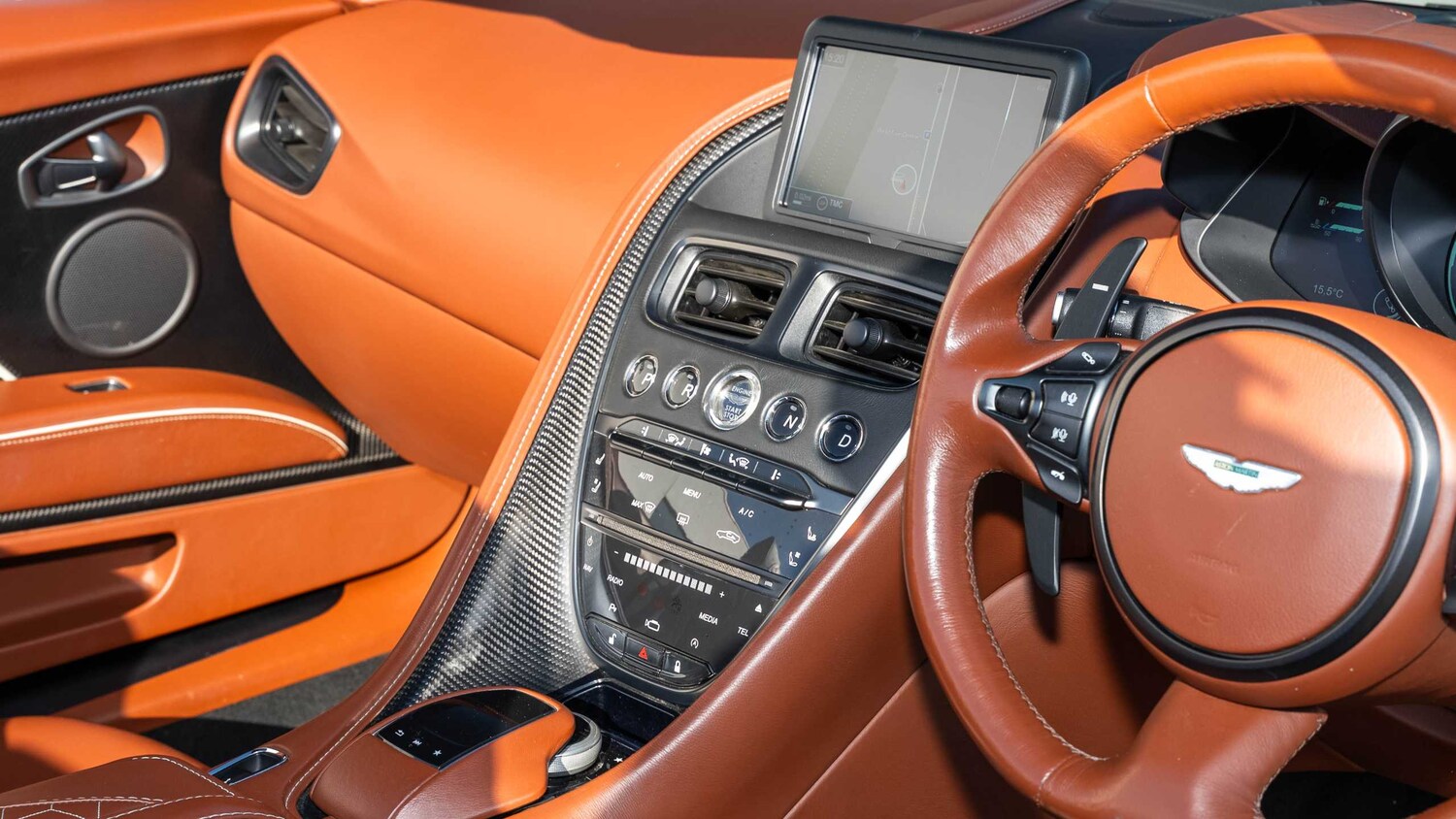 Used Aston Martin DBS 2019 for sale - 78010326: Photo 10