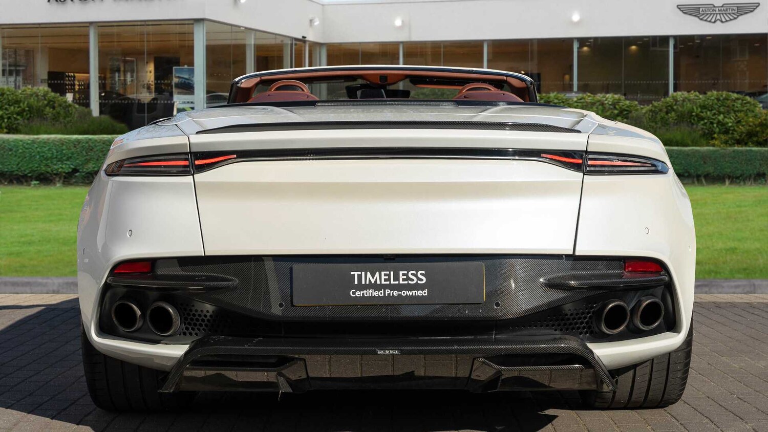 Used Aston Martin DBS 2019 for sale - 78010326: Photo 14