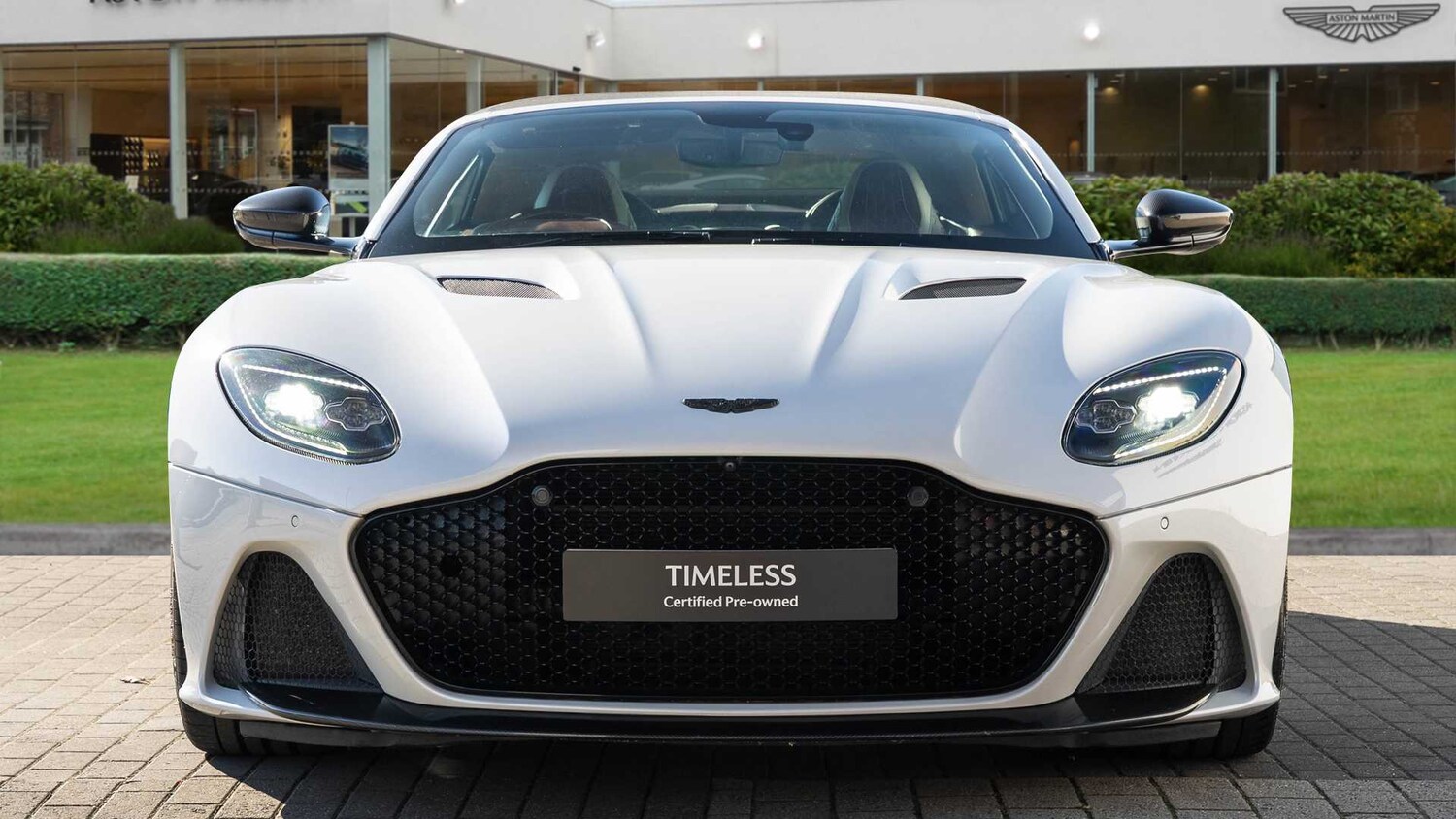 Used Aston Martin DBS 2019 for sale - 78010326: Photo 18