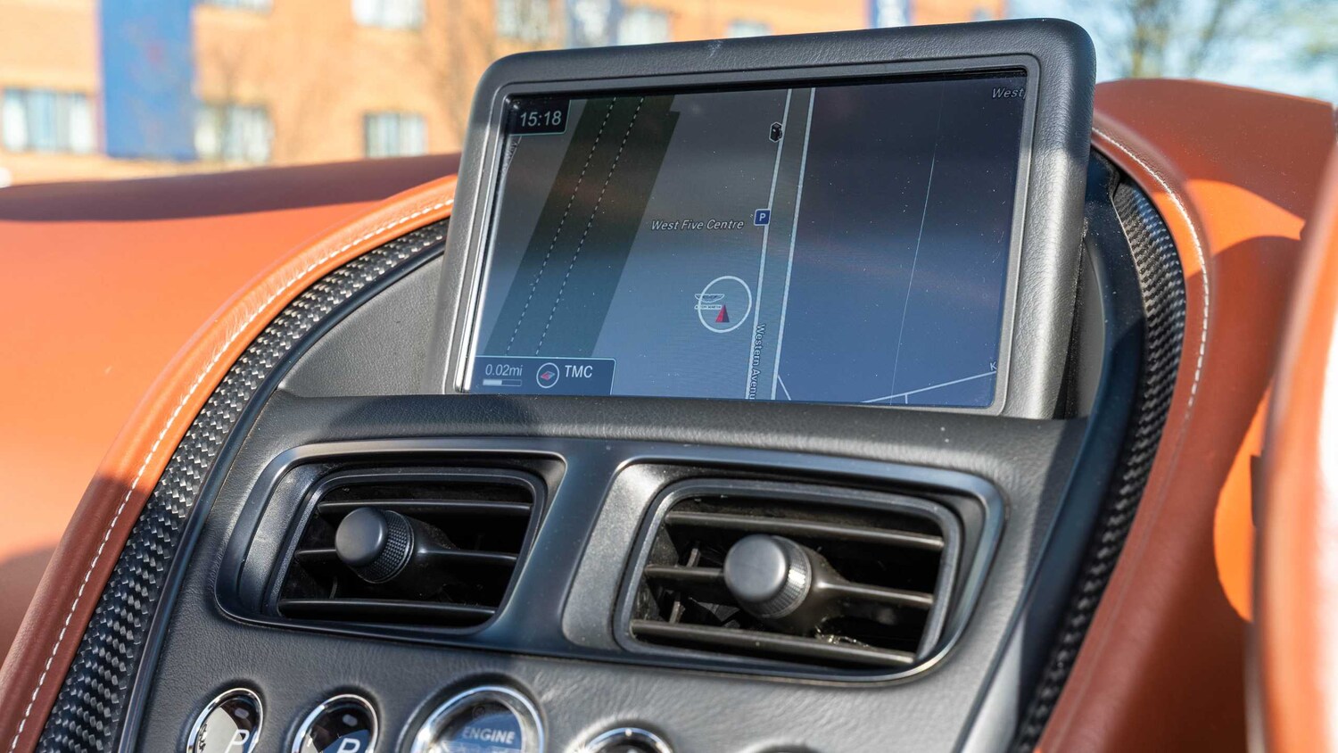 Used Aston Martin DBS 2019 for sale - 78010326: Photo 28