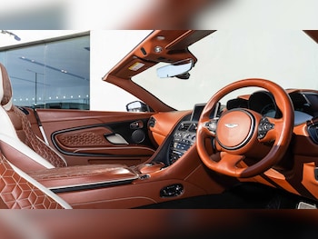 Used Aston Martin DBS 2019 for sale - 78010326: Photo