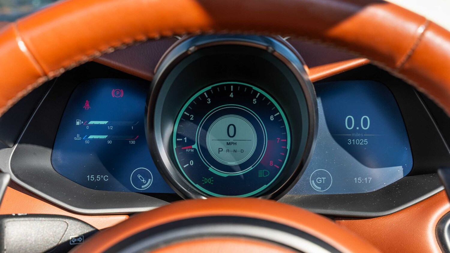 Used Aston Martin DBS 2019 for sale - 78010326: Photo 6