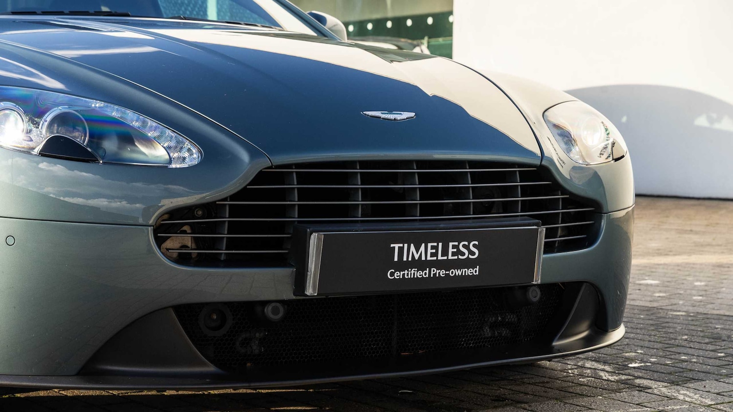 Used Aston Martin Vantage 2015 for sale - 76843019: Photo 18