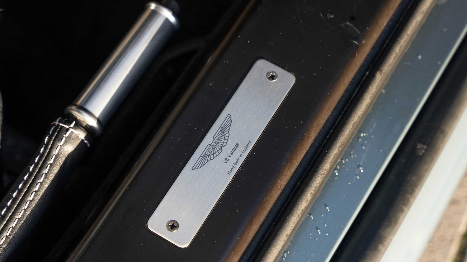 Used Aston Martin Vantage 2015 for sale - 76843019: Photo 28