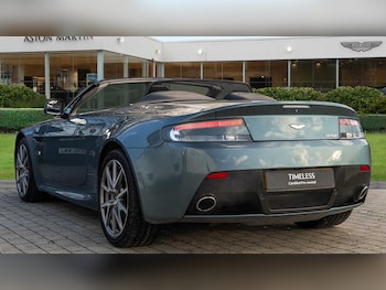 Used Aston Martin Vantage 2015 for sale - 76843019: Photo
