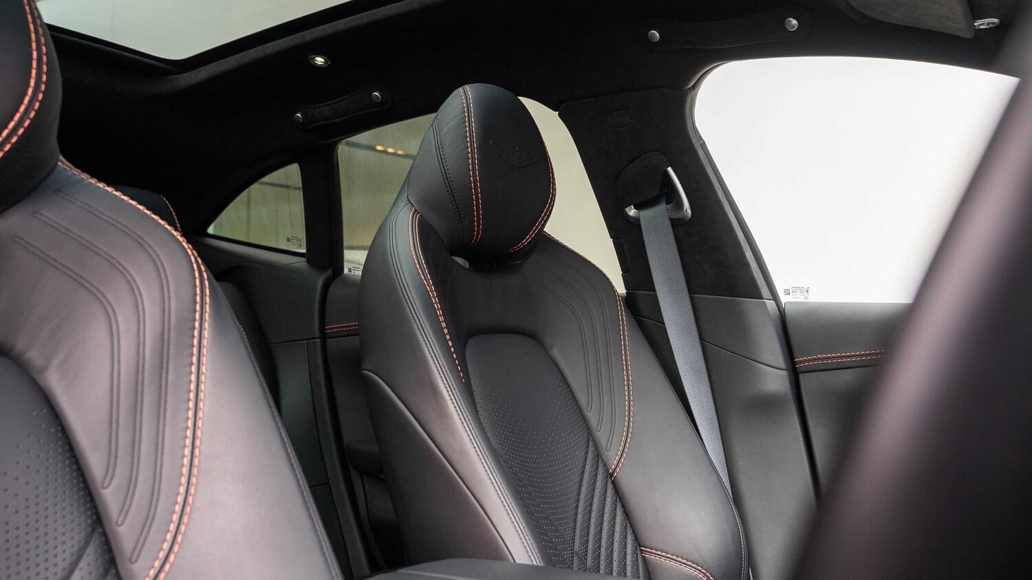 Used Aston Martin DBX 2023 for sale - 77540671: Photo 13