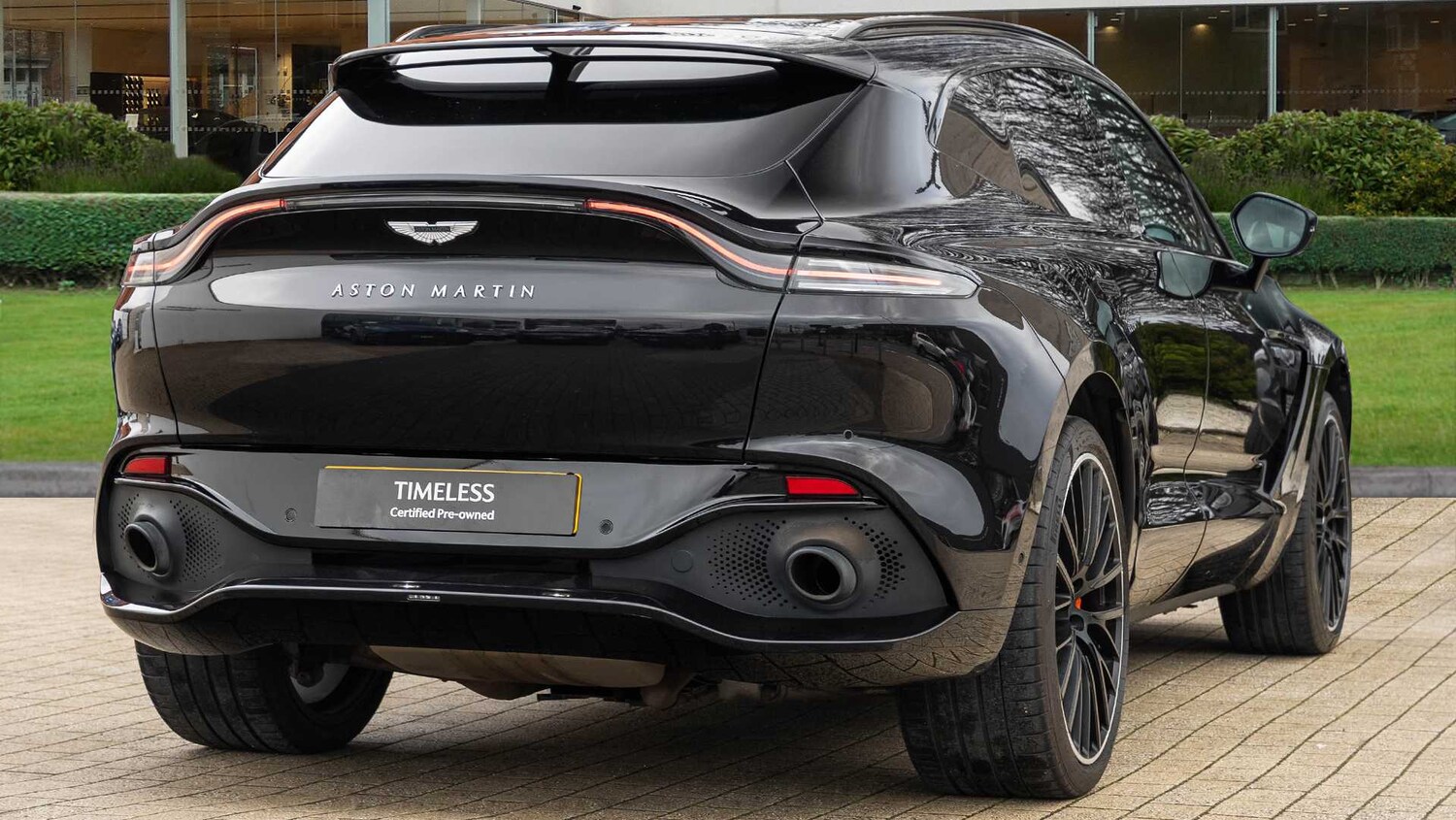 Used Aston Martin DBX 2023 for sale - 77540671: Photo 16