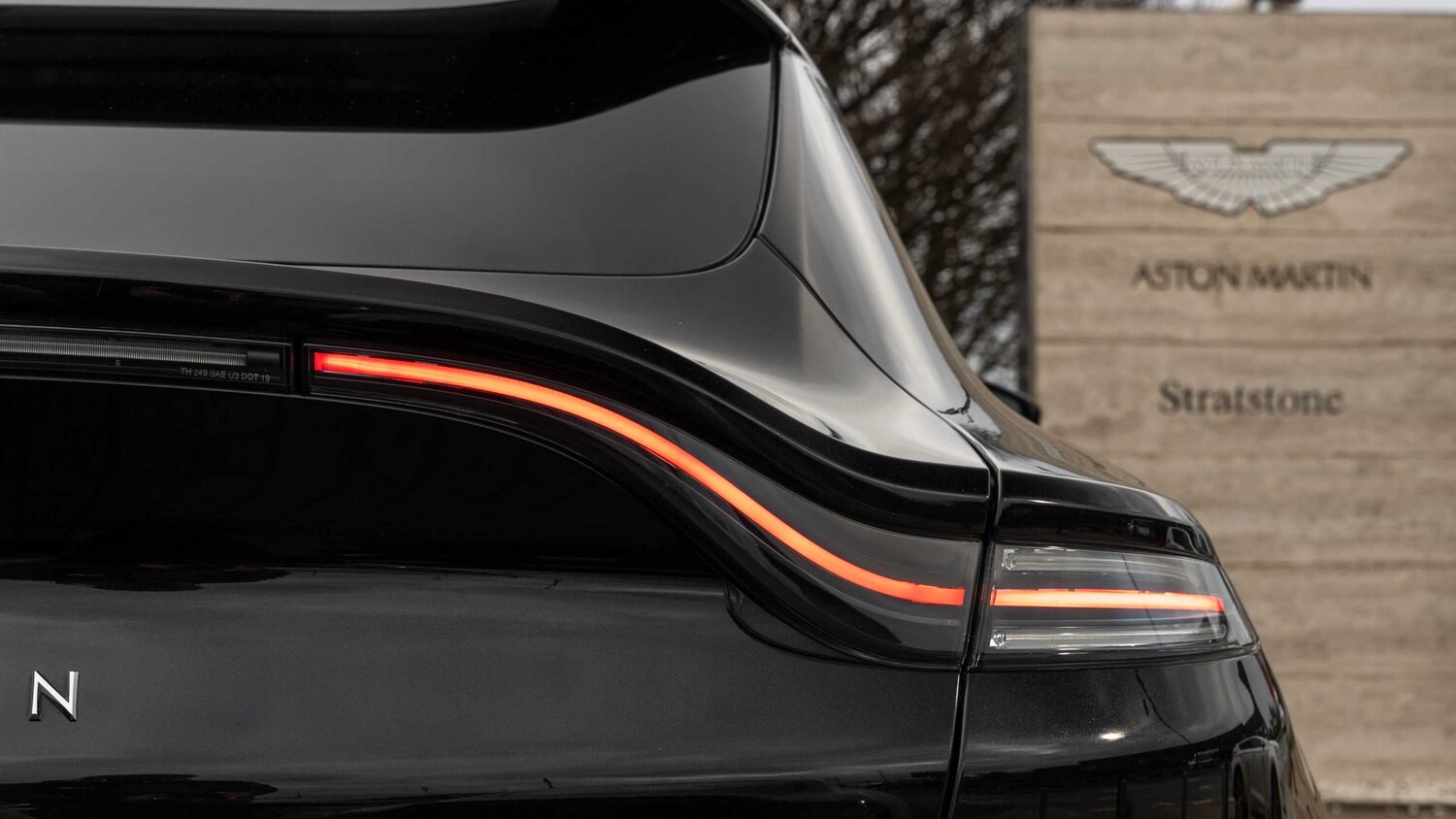 Used Aston Martin DBX 2023 for sale - 77540671: Photo 22