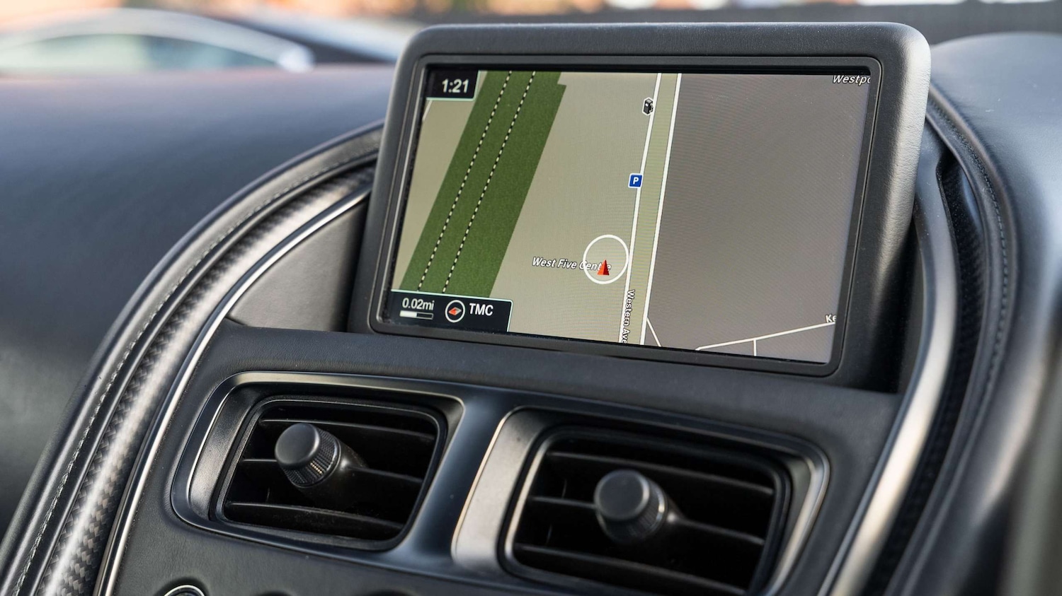 Used Aston Martin DBS 2019 for sale - 77147262: Photo 33