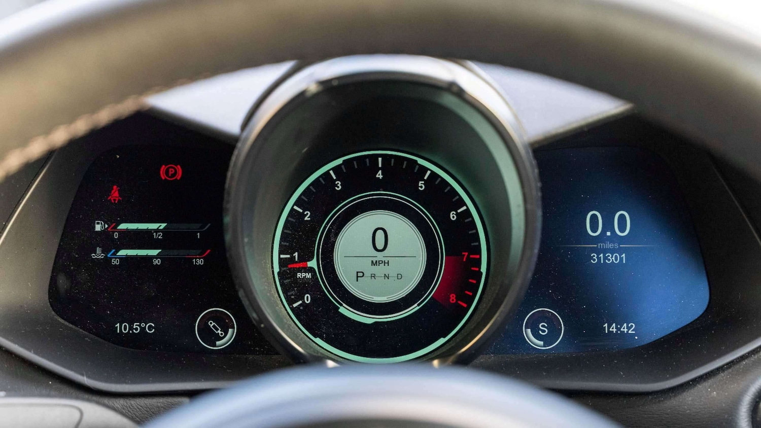 Used Aston Martin Vantage 2019 for sale - 77083144: Photo 6