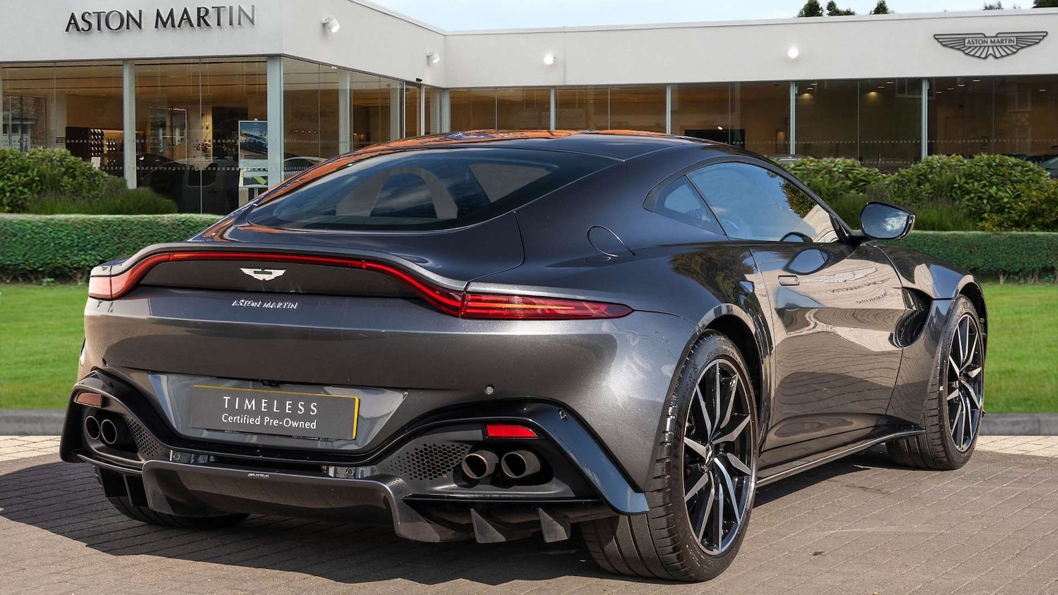 Used Aston Martin Vantage 2019 for sale - 76141680: Photo 15