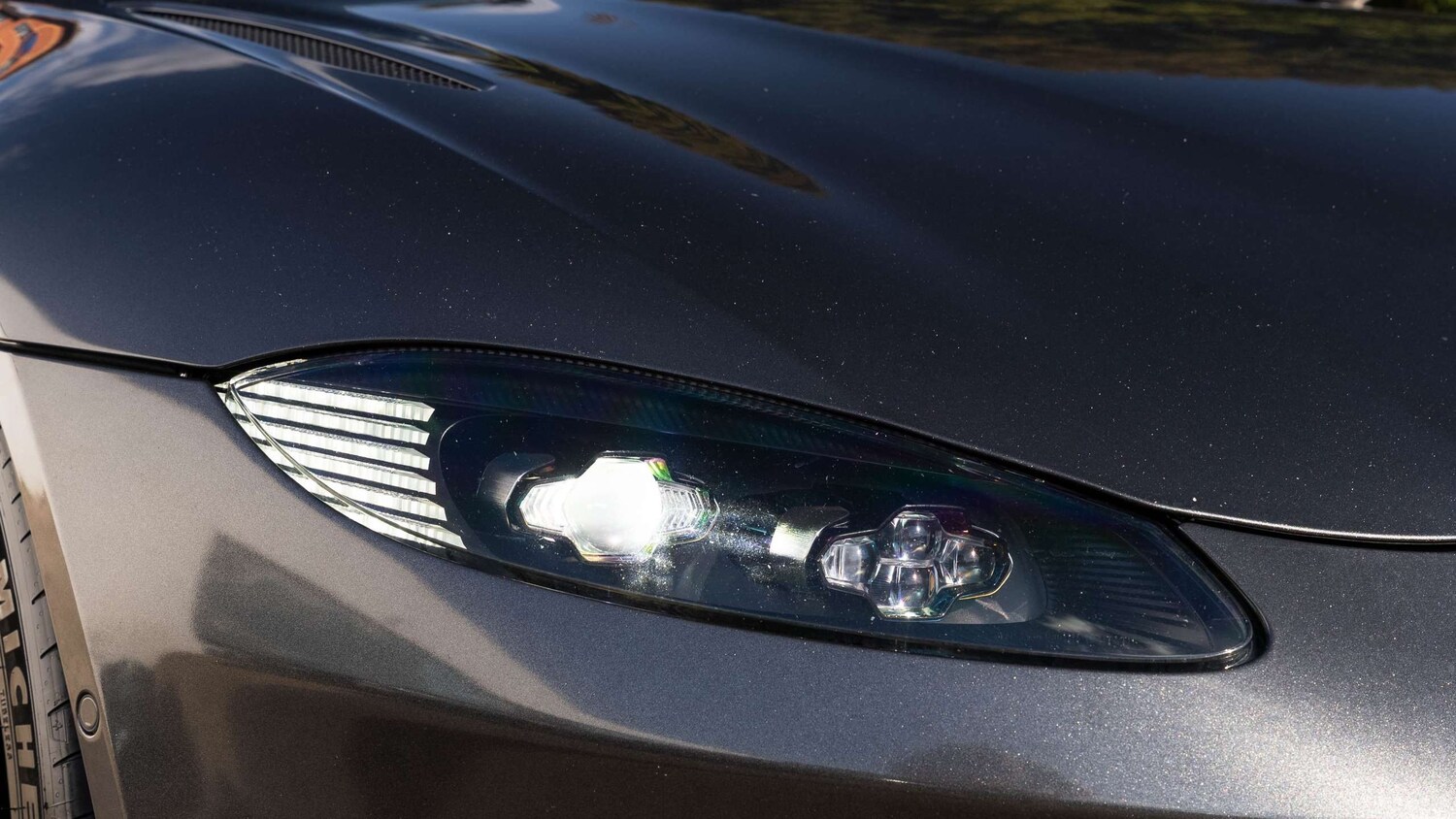 Used Aston Martin Vantage 2019 for sale - 76141680: Photo 26
