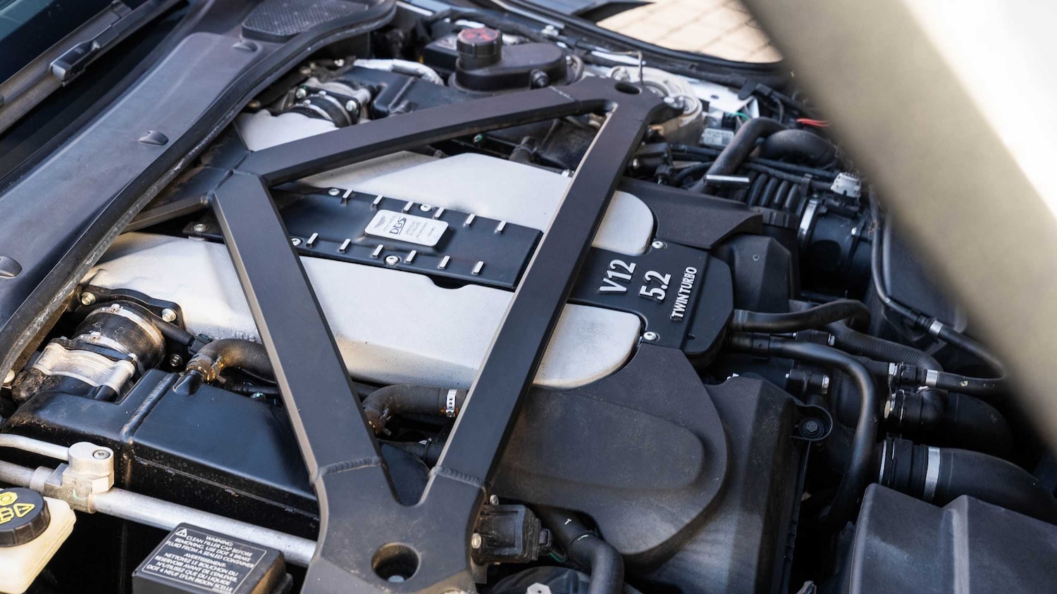 Used Aston Martin DBS 2020 for sale - 77061132: Photo 31