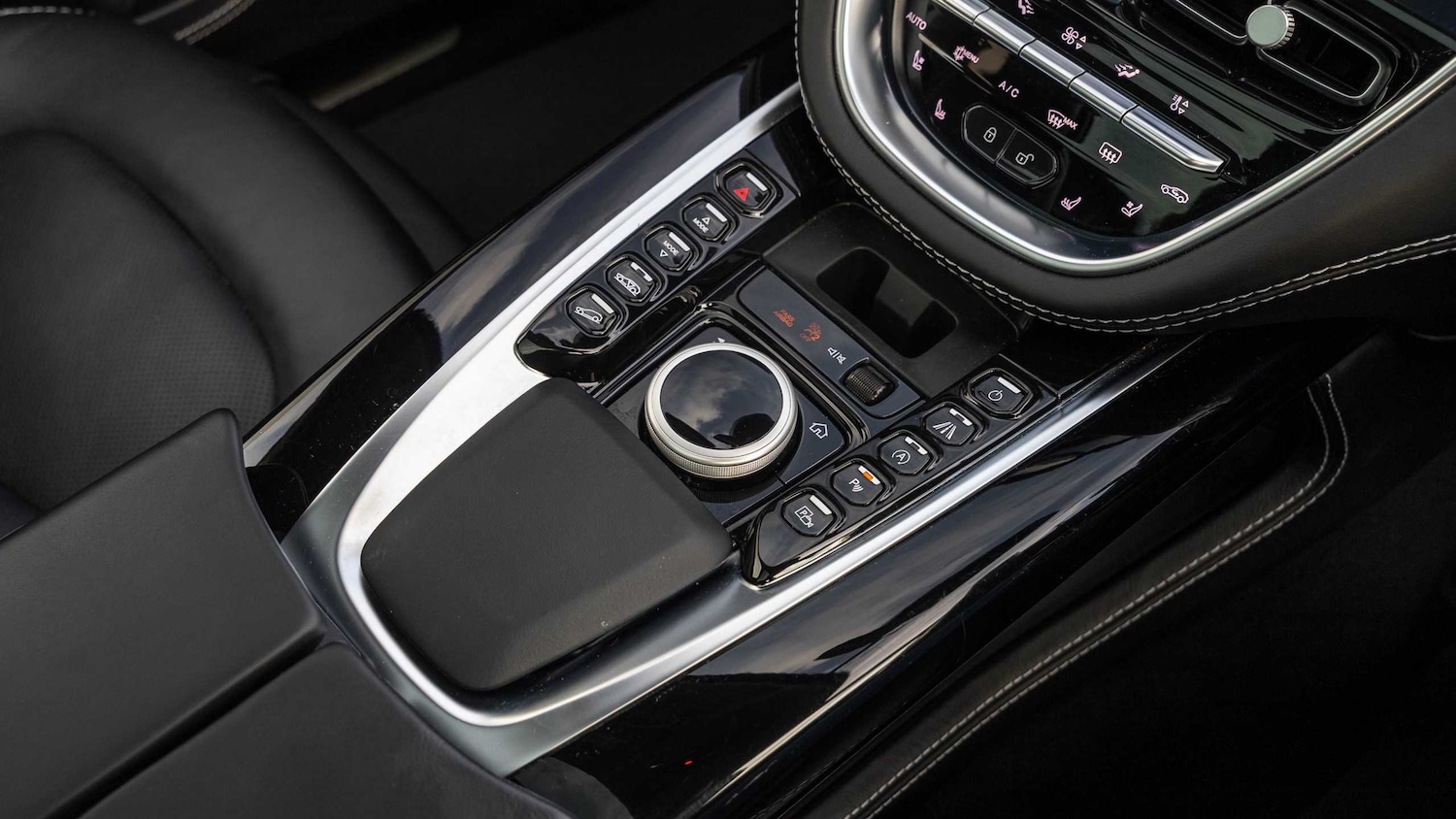 Used Aston Martin DBX 2021 for sale - 77270105: Photo 20